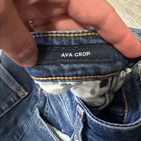 Lucky Brand Ava Crop Distressed Blue Jeans size 4 - Picture 7 of 11
